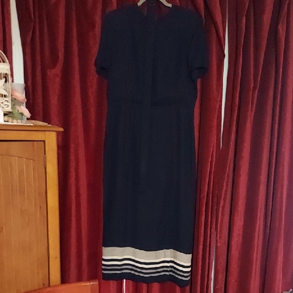 Multicolored Sheath Dress for Work with Short Sleeves